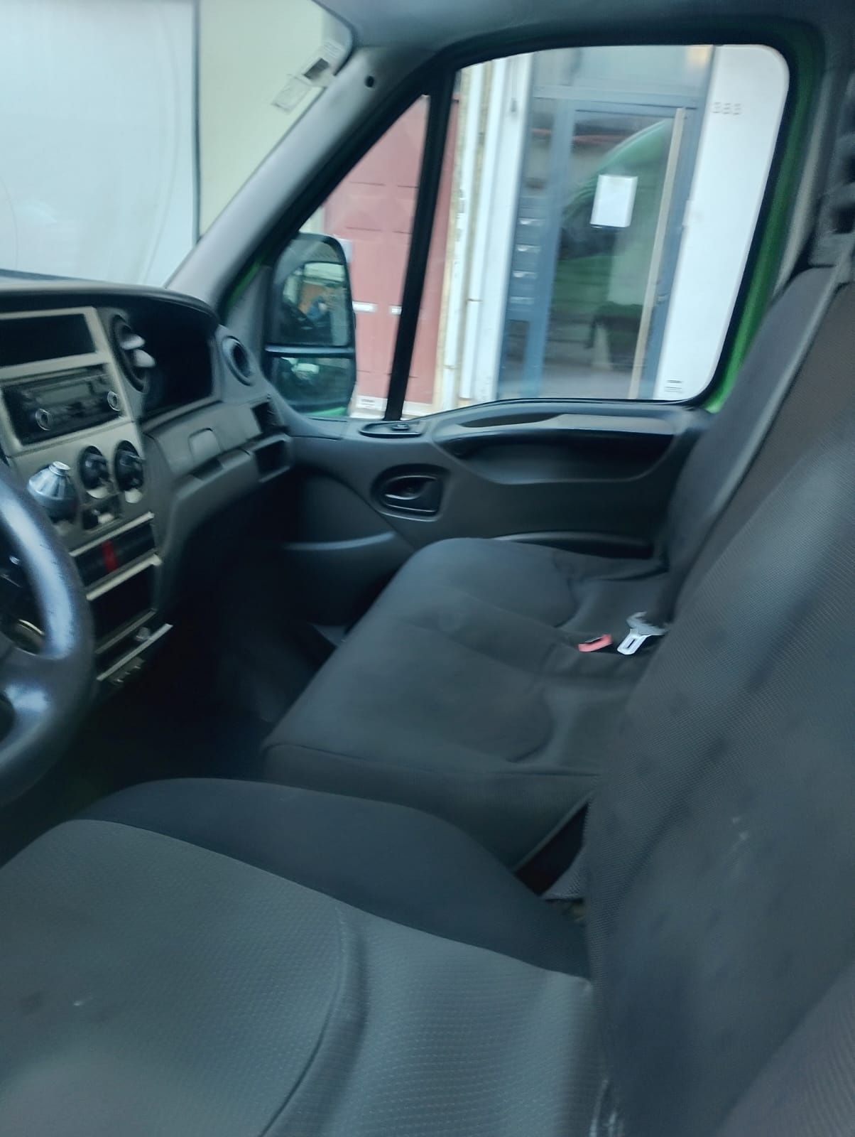 Vendo Iveco com contentor