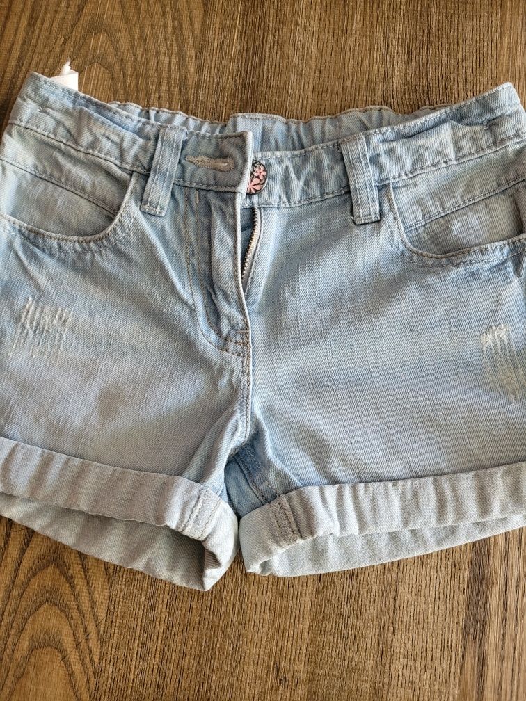 Spodenki jeansowe dla dziewczynki firmy Next rozmiar 116