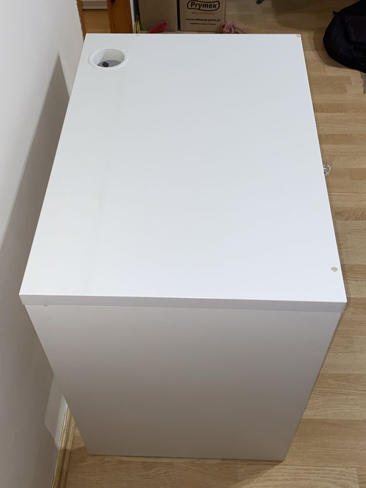 Toaletka IKEA Micke