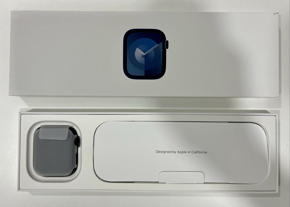 Apple Watch Series 9 (Cellular) Aluminum 45MM