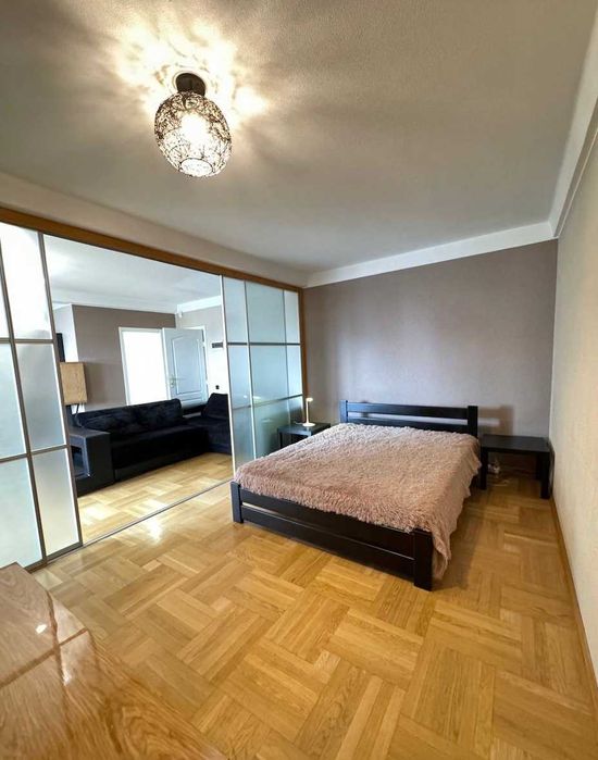 Двокімнатна квартира в центрі - завжди є світло