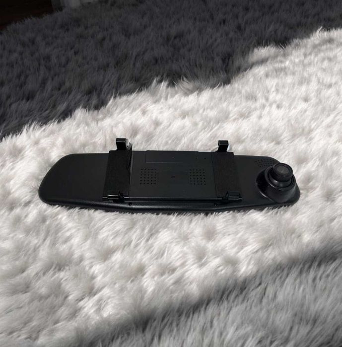 Реєстратор в машину дзеркало з камерами з дисплеєм