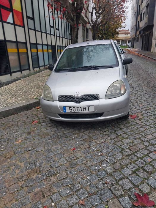 Toyota Yaris 2001 1.0