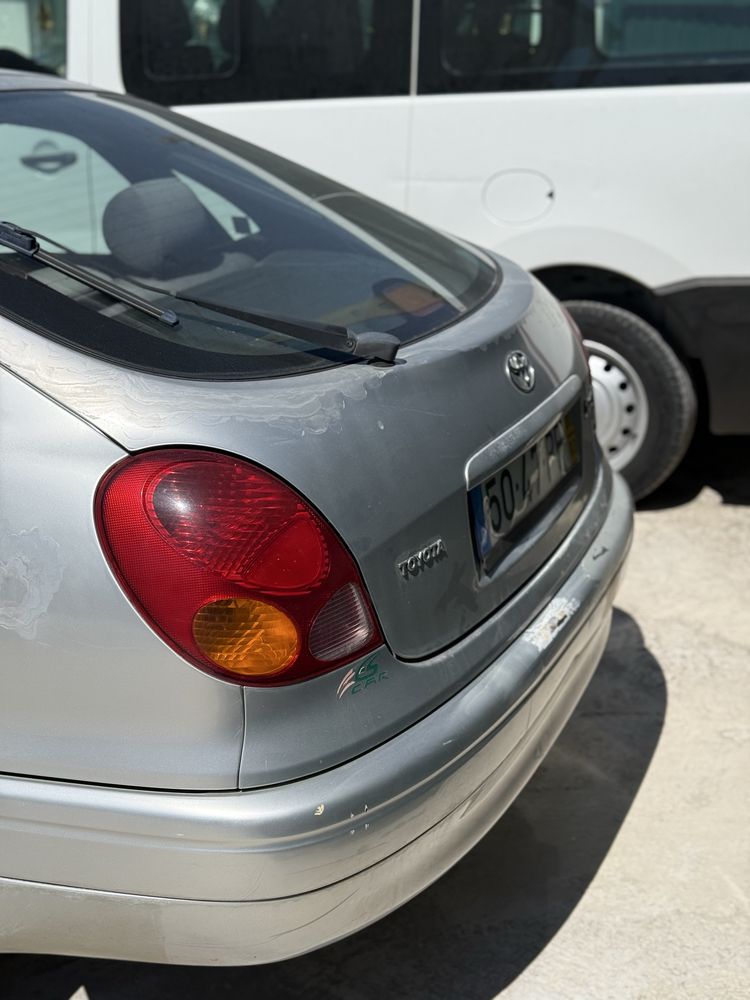 Toyota Corolla 1.4 gasolina 129000kms