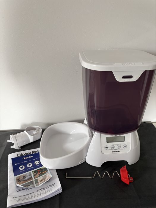 Cat Mate C3000 automat na karmę suchą  Objętość: 3 kg