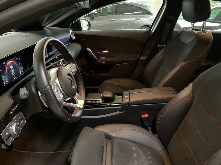 Mercedes-Benz A 250e Limousine AMG Line | Plug-in Hybrid | IVA dedutiv