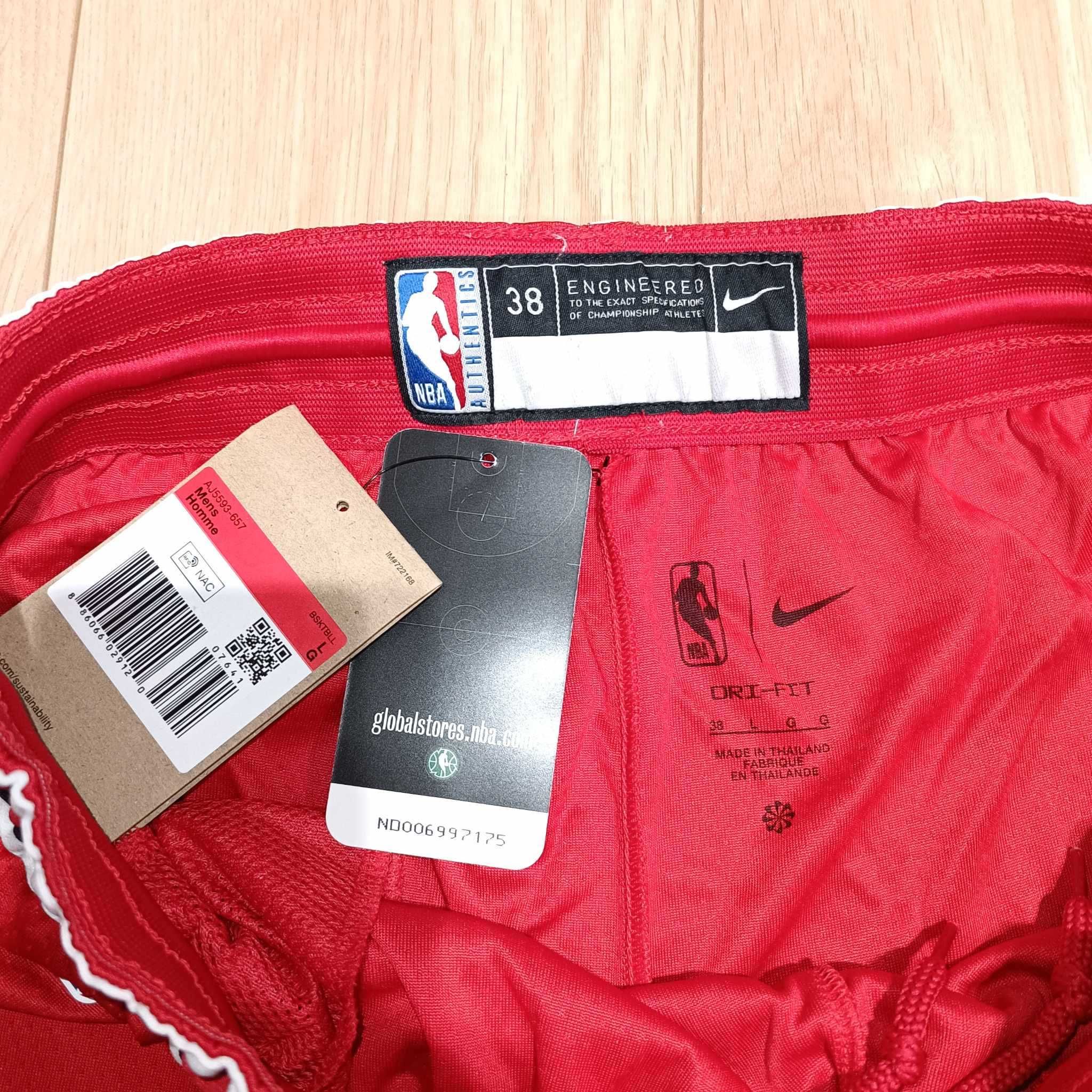 Spodenki NBA Nike Chicago Bulls r. L czerwone klasyka nowe