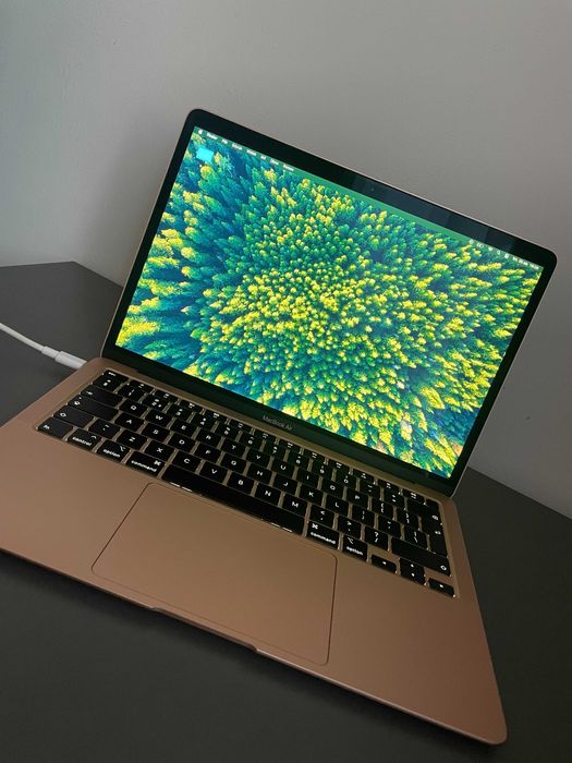 MacBook Air Rose Gold 13"