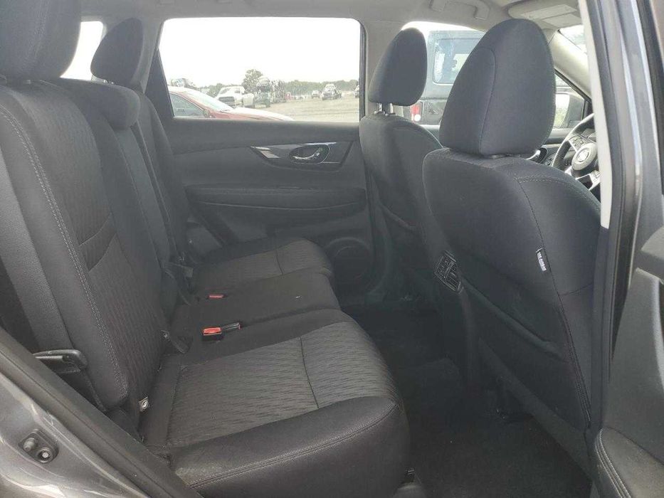 NISSAN Rogue S 2019