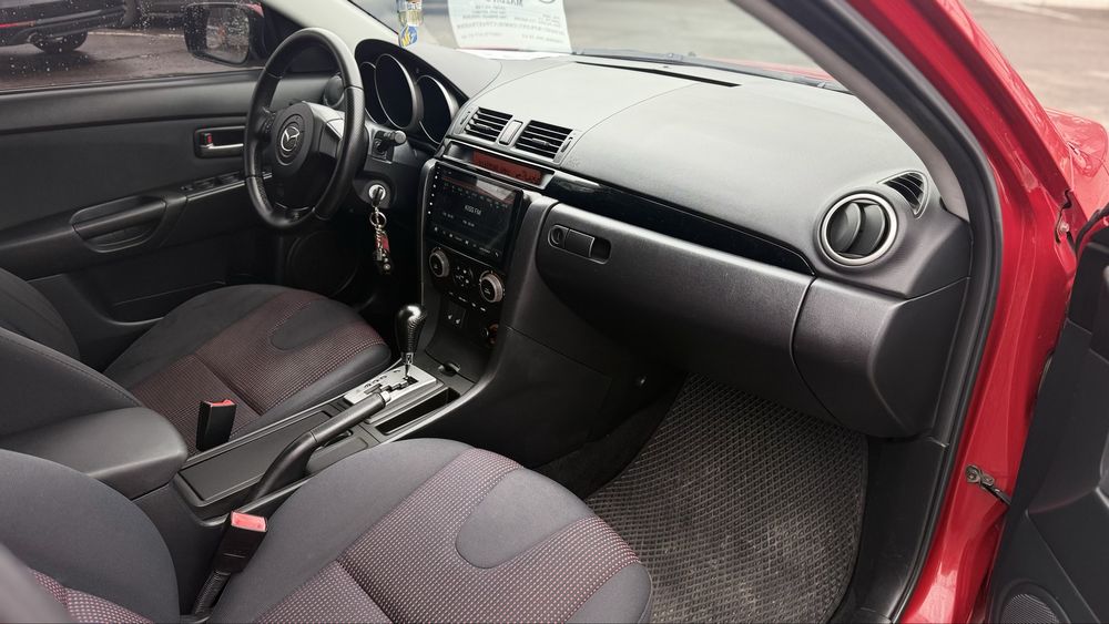 Mazda 3 2005 1.6 Газ Бензин Автомат