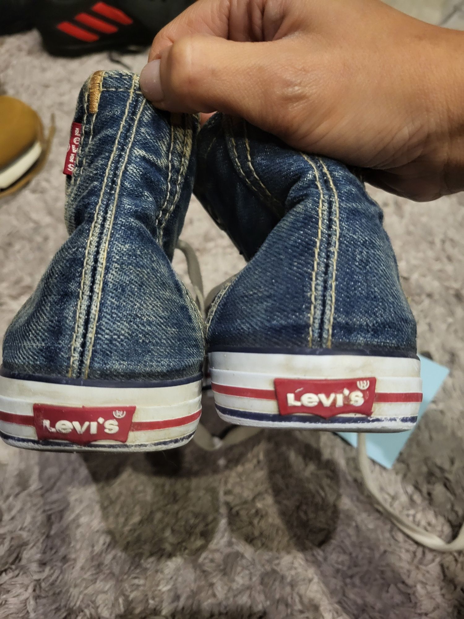 Trampki Levis r. 37