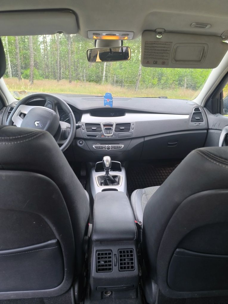 Reno Laguna III 2.0 150km 2007(Wersja bez DPF Najlepsza) Bogata wersja