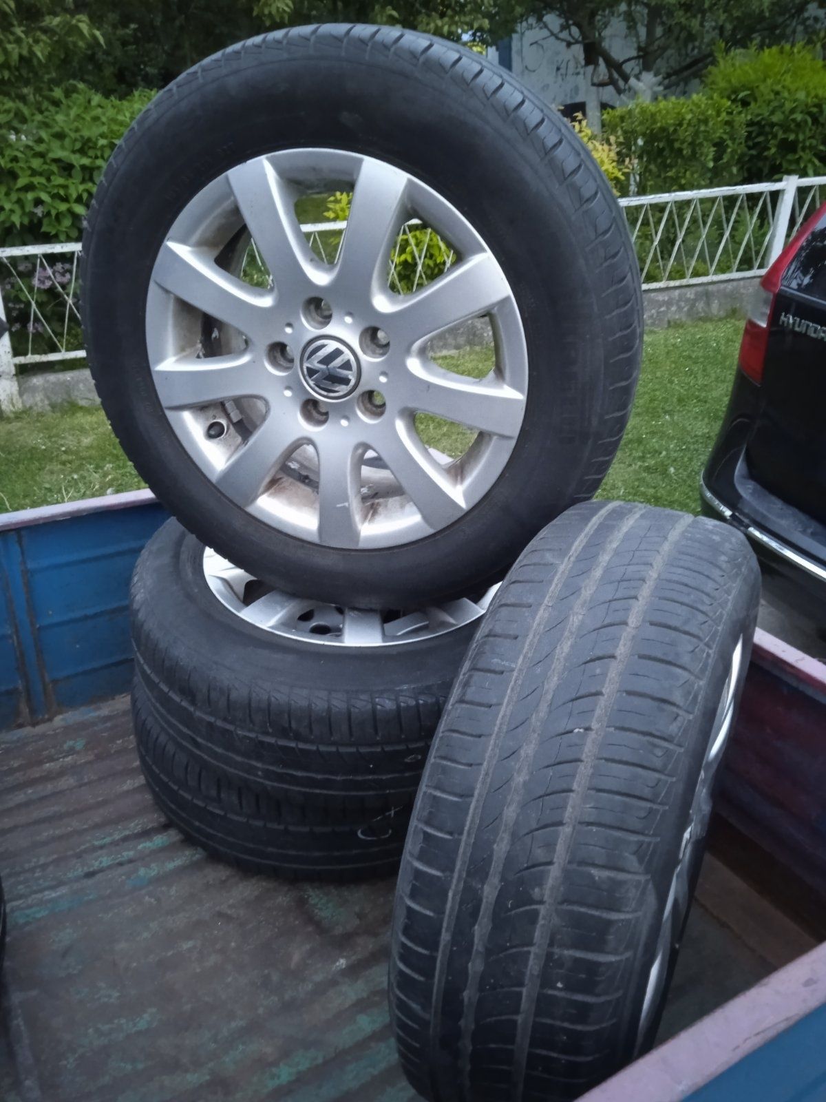 Шини з дисками 5/112 R15 ET50 DIA 57,1