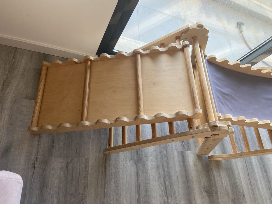 Conjunto Pikler/Montessori – Triângulo + Rampa + Arco + Tela –