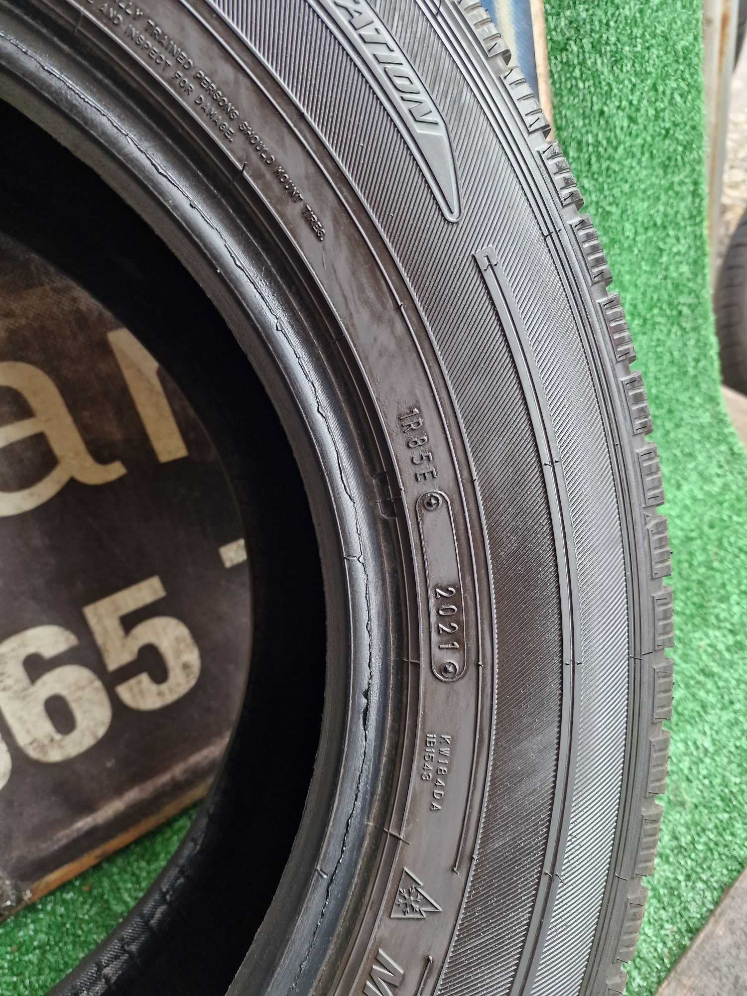 Opony zimowe 205/75/16C Falken wzmacniane Para 8.6mm 2021rok