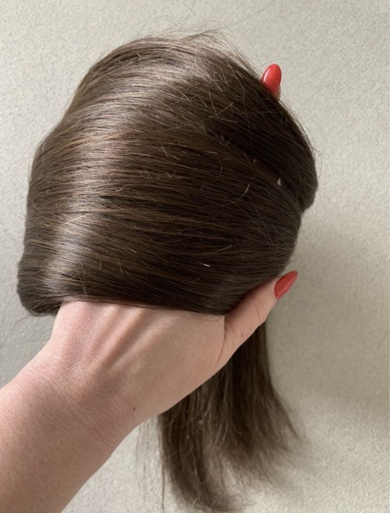 Натуральные европейскией волосы на заколках 110 грамм 55 см