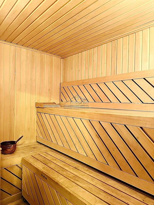 Ексклюзив! Будинок 380 м2 з басейном, 7 соток, Святошино HN