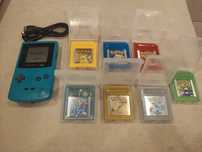 Conjunto Gameboy Color azul com 7 jogos Pokémon e cabo link