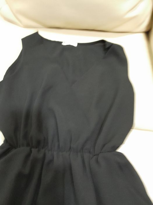 Macacão preto sem manga