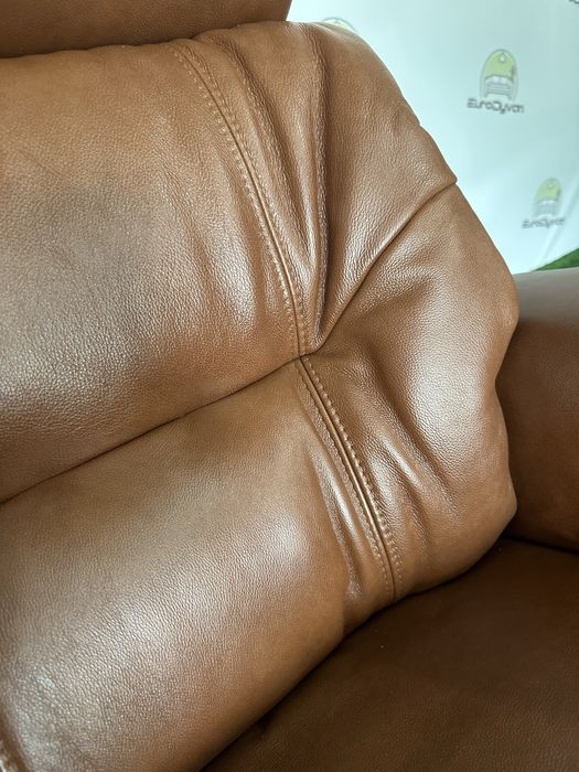 Стильне шкіряне крісло електрореклайнер цегляного кольору з Німеччини