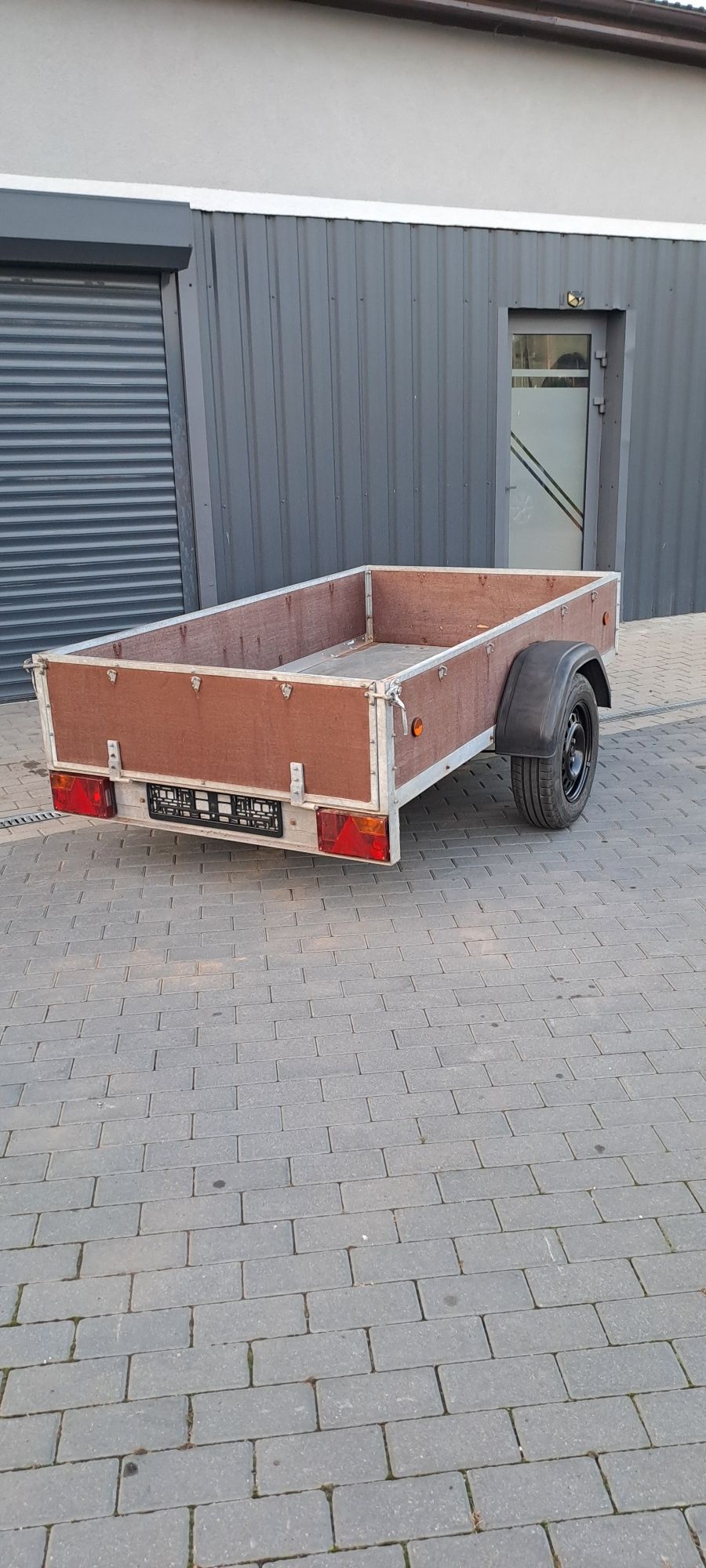 Przyczepa przyczepka towarowa 1000kg 240x130 z Niemiec ocynk