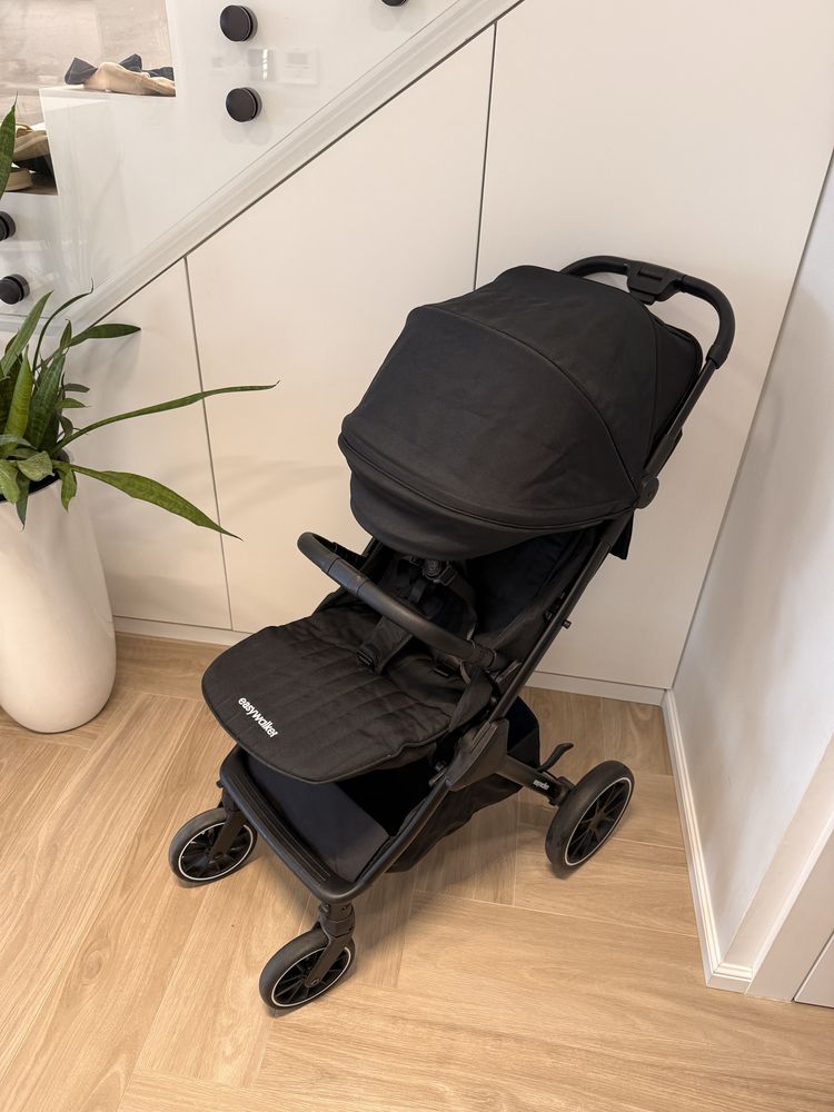 Duży wózek spacerówka Easywalker Jackey2 XL czarny