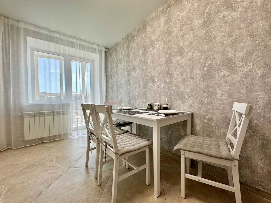 ApartPoltava ПАНОРАМА світлі НОВІ апарт. ЦЕНТР LEDдзеркало,банк.ЧЕК