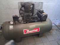 Compressor trifásico 200L