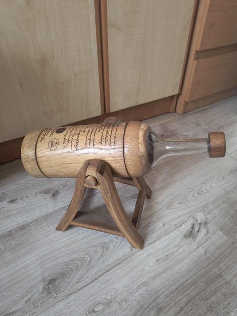 Huśtawka stojak z butelką na alkohol, pojemność 1 litr