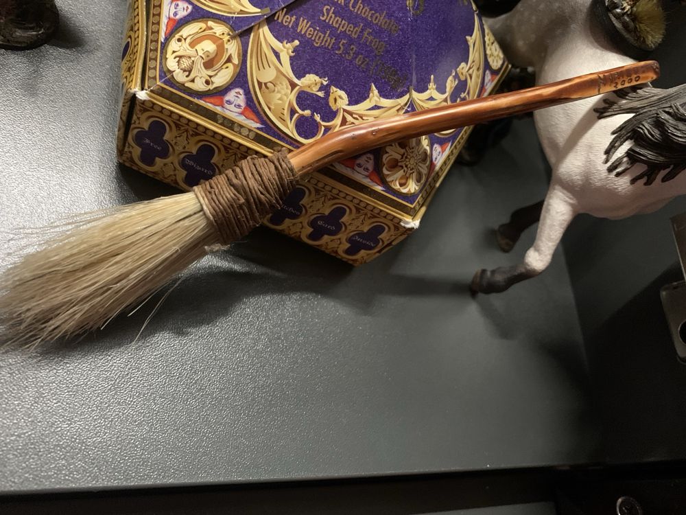 Nimbus 2000 model Harry Potter wielkosci dlugopisu