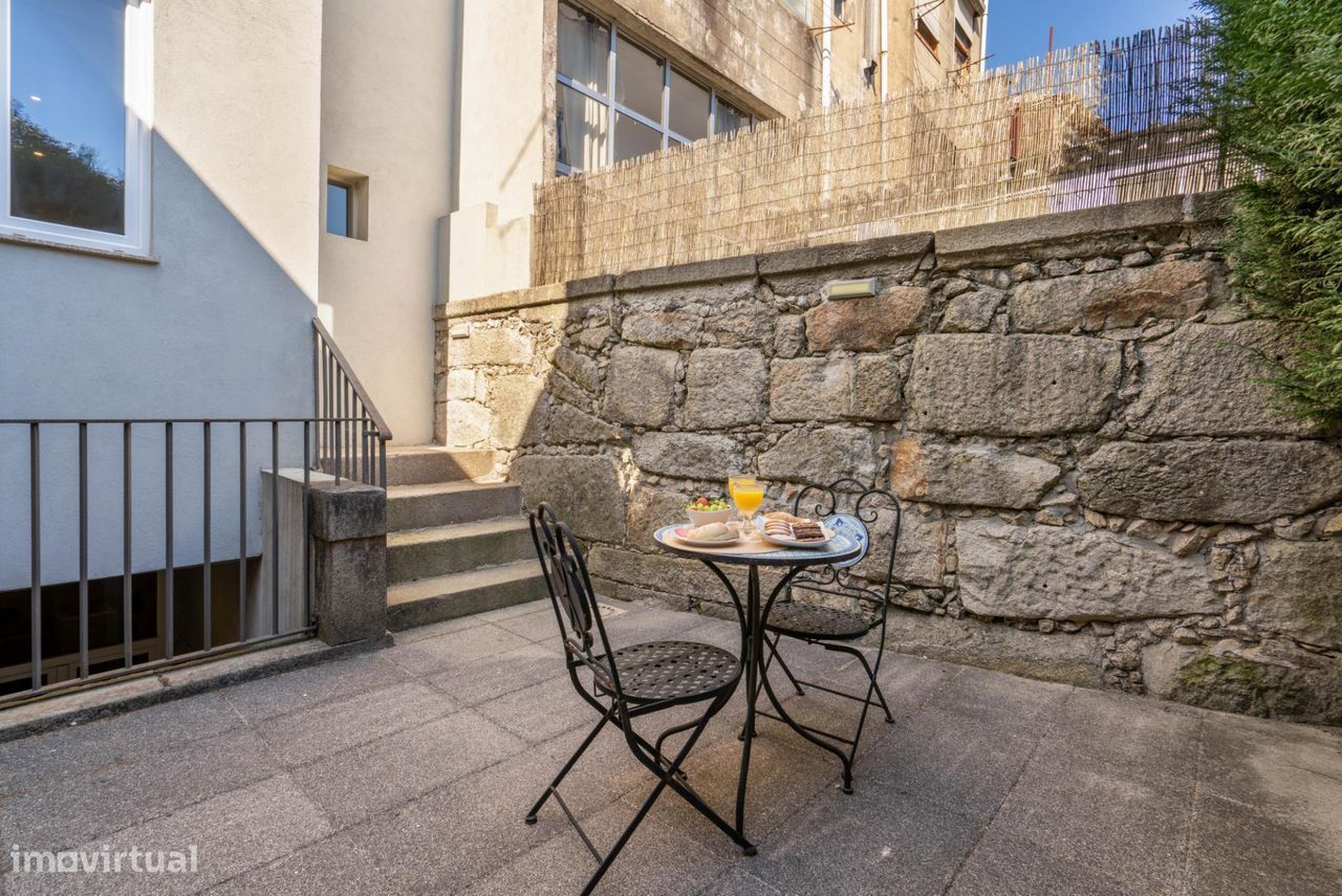 634291 - Private Spacious Flat Terrace
