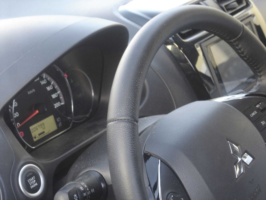 carro em estado impecavel