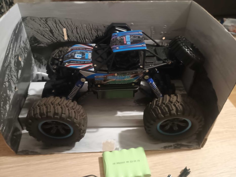 Zdalnie sterowane auto Jeep terenowe