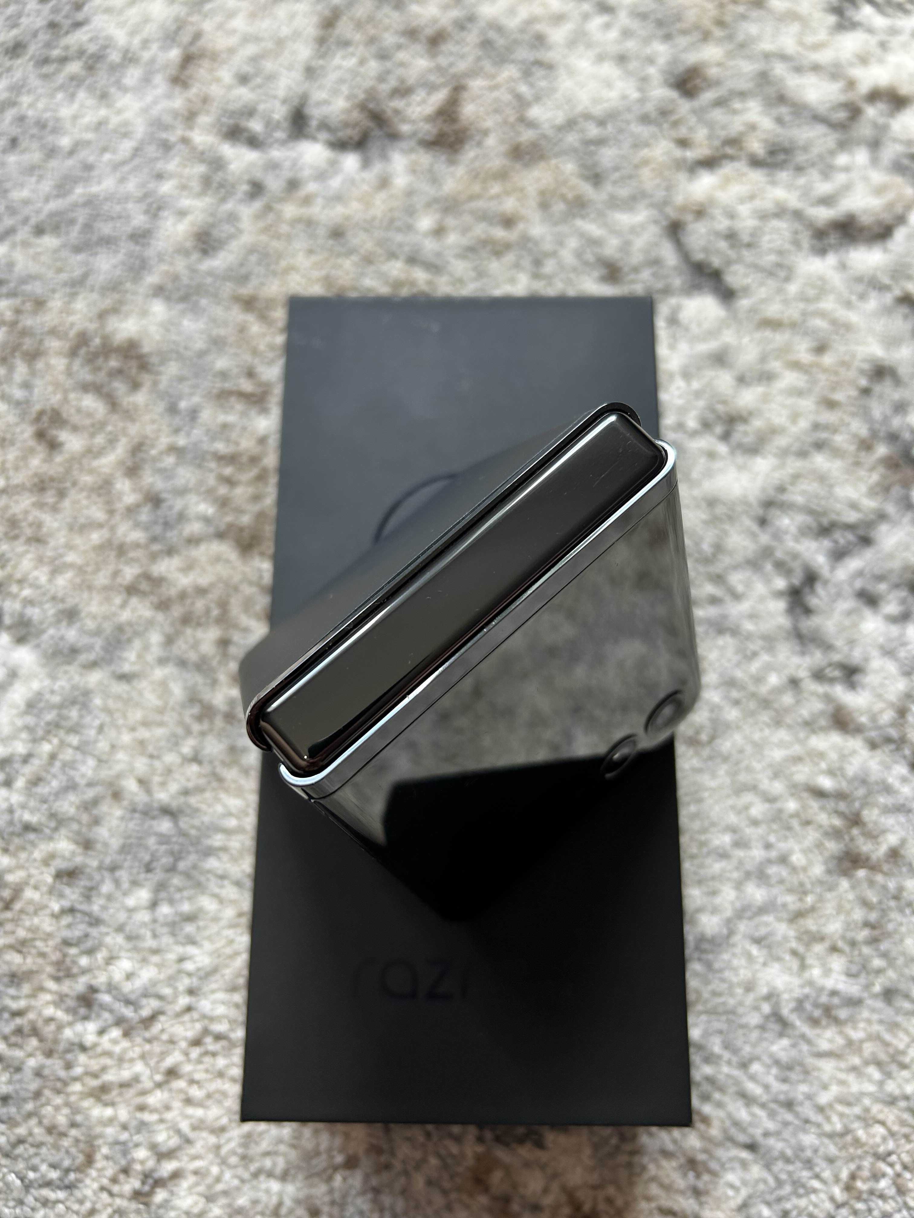 Motorola Razr 40 Ultra 5G 8/256 GB Czarny