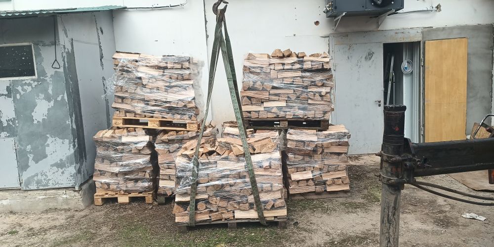 Продаж дров дубові дрова дуб дрова на піддонах