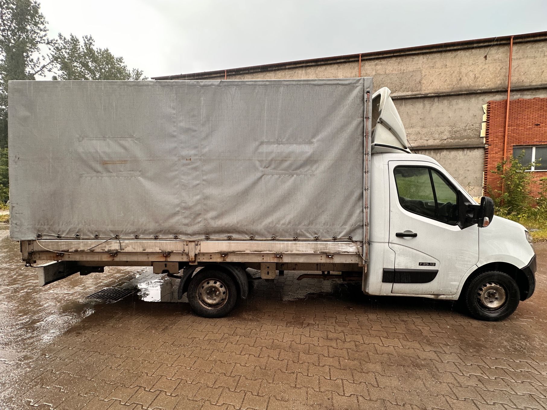 Renault Master  Nissan NV400