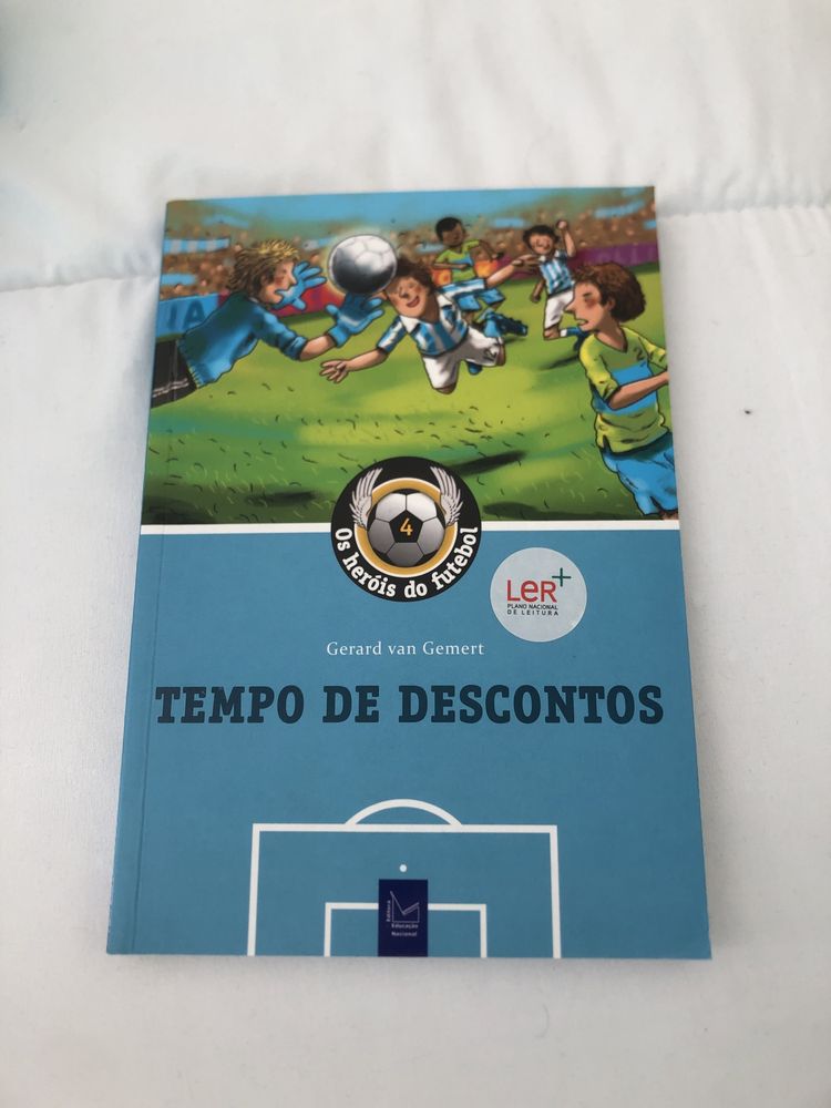 Os heróis do futebol -  Tempo de Descontos