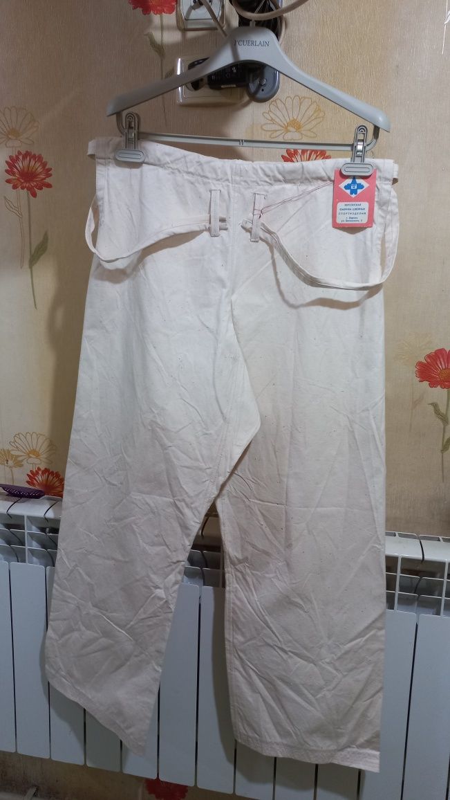 Продаю кимоно универсальное