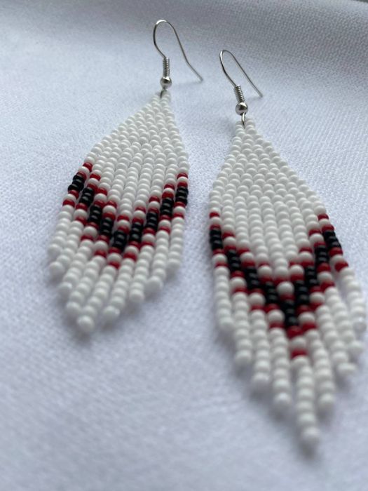 Сережки китиці з бісеру