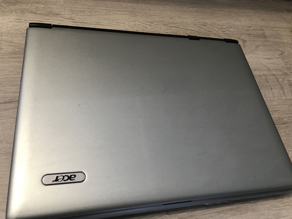 Acer Aspire 1681. Ноутбук