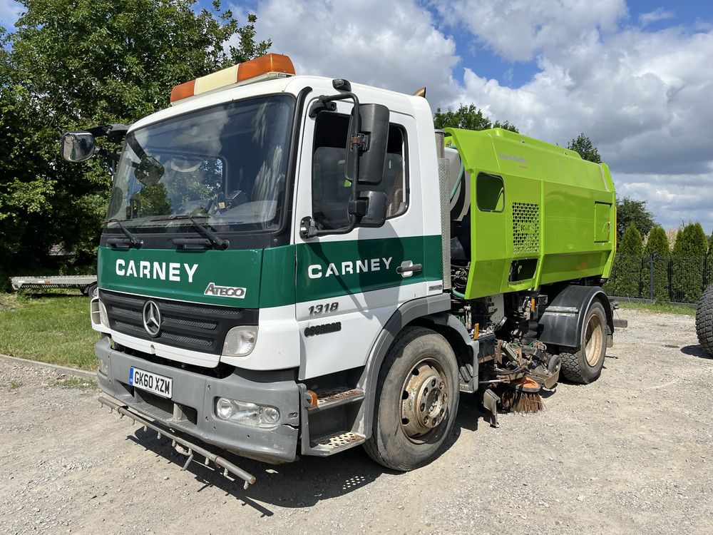 Mercedes Atego zamiatarka SCARAB MERLIN Hydrostatic 2010r euro 5