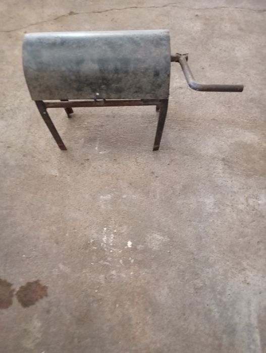 Vendo esta peça muita bonita bom estado