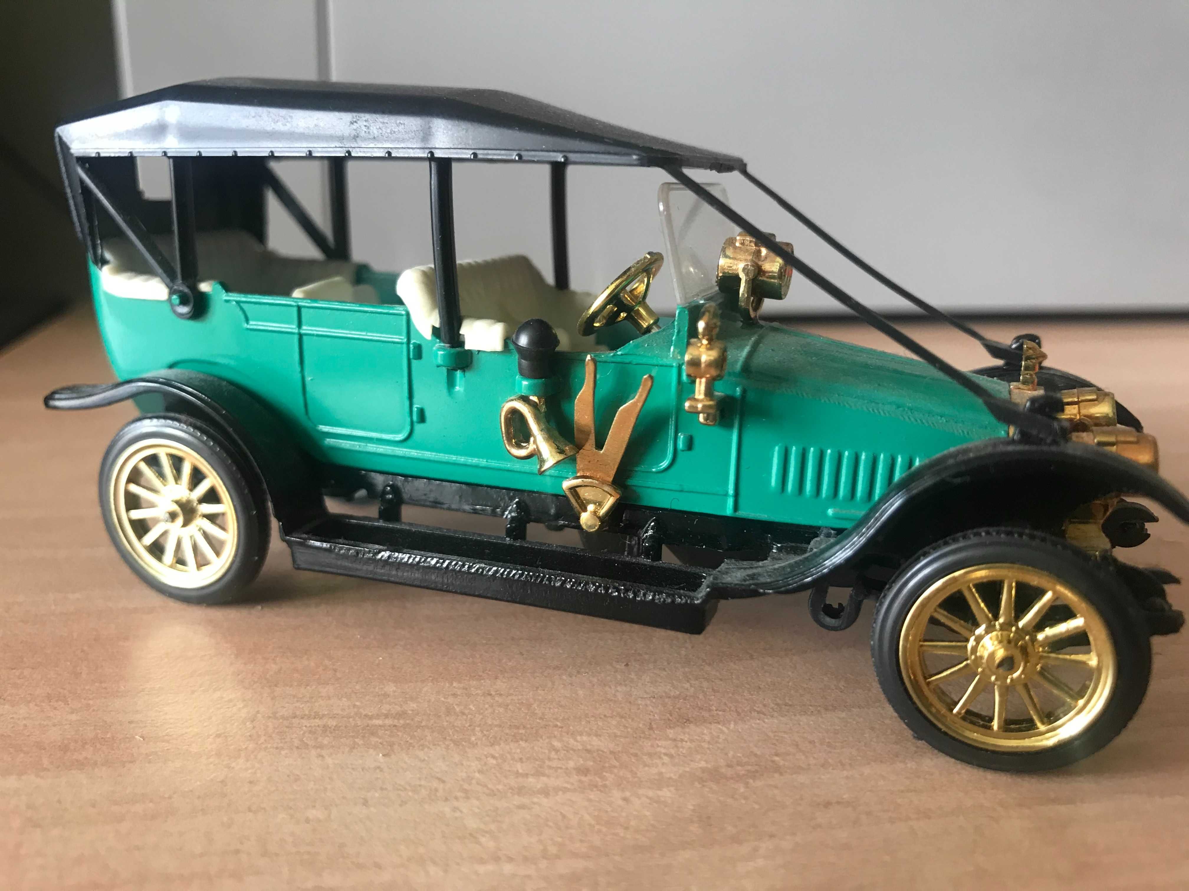 Модель машинка РУССО-БАЛТ 1:43 коллекционная ТУ1986