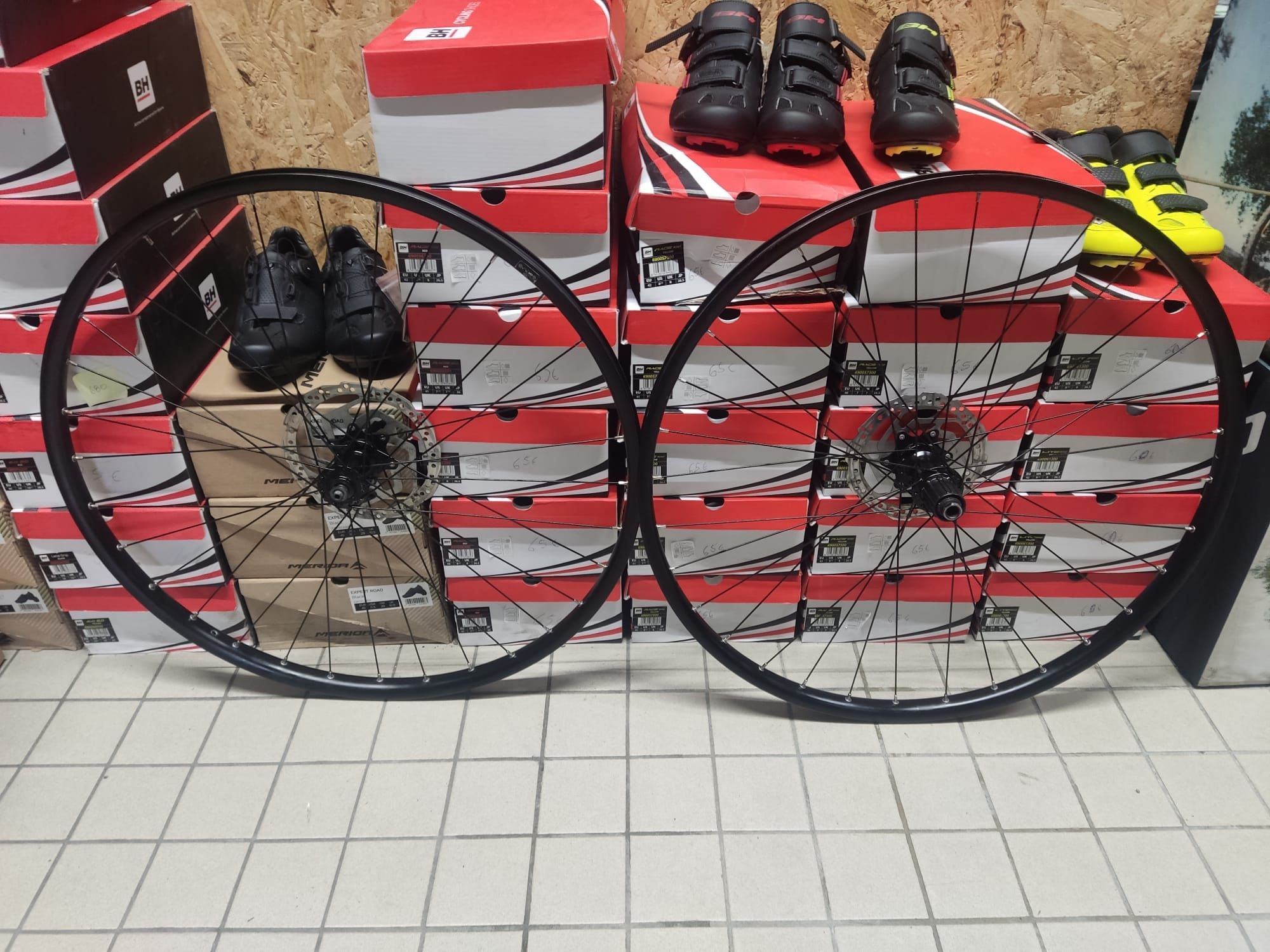 Rodas 29 eixo 9mm frente e boost tras