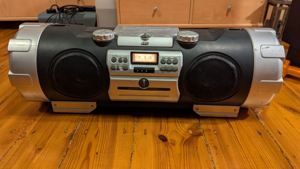 Boombox JVC RV-B99