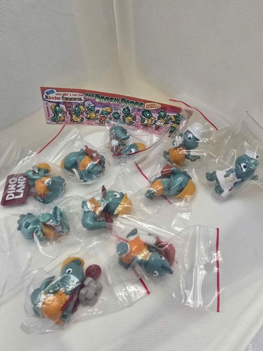 Продажа  повних серій  ферреро кіндер сюрприз