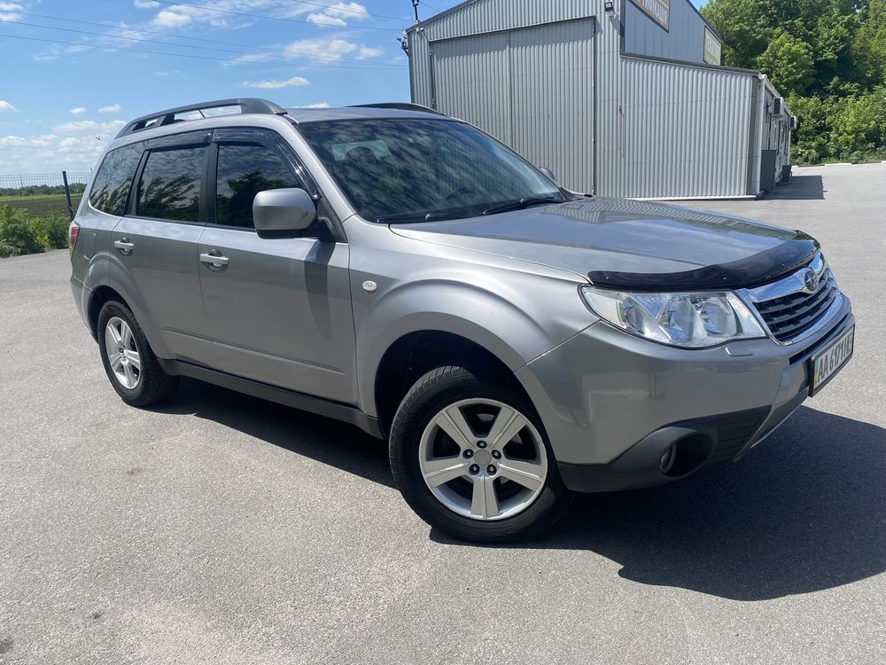 Продам Subaru Forester