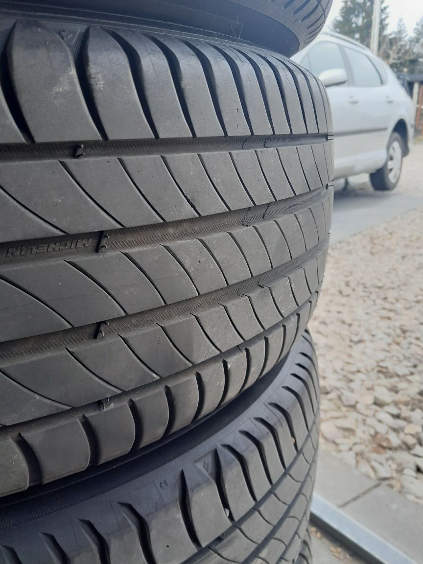 Opony MICHELIN Primacy 4 215/55R17