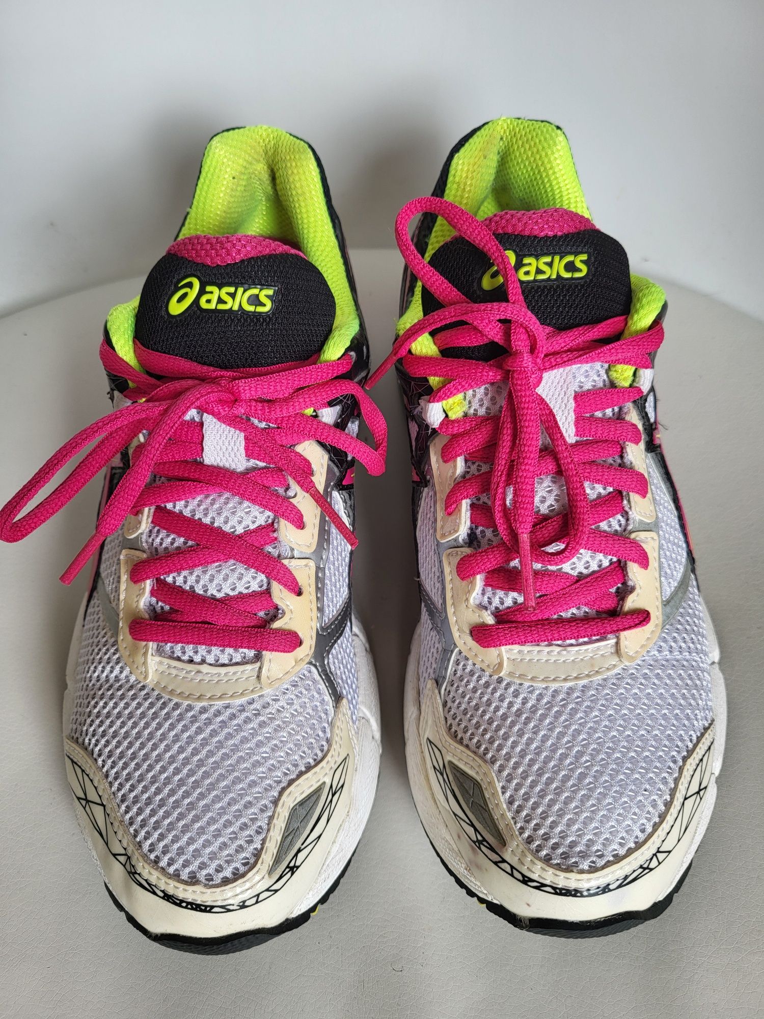 Sneakery Asics Gel T55NQ