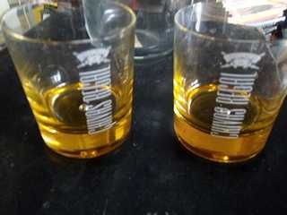 Chivas Regal balde de gelo e 2 copos